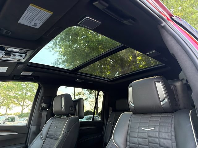 Used 2025 Cadillac Escalade ESV Sport Platinum RWD image 33