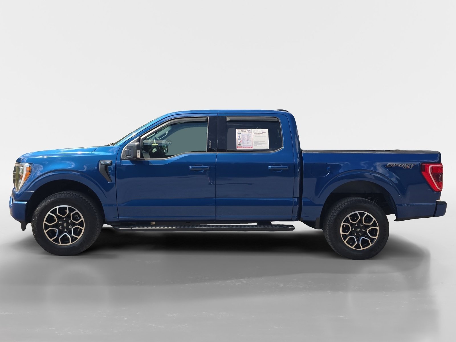 Used 2022 Ford F150 XLT w/ Equipment Group 302A High AWD/4WD image 2