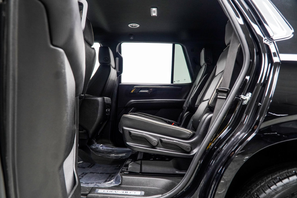 Used 2025 Chevrolet Tahoe Premier AWD/4WD image 48