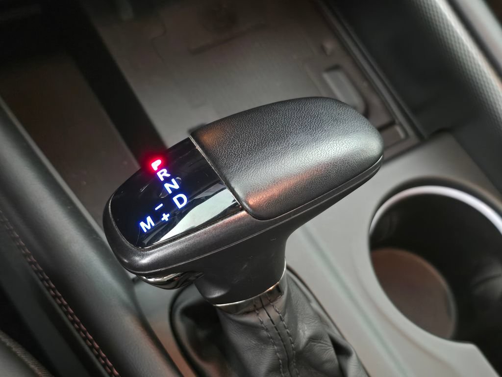 Used 2021 Dodge Durango R/T w/ Blacktop Package AWD/4WD image 40