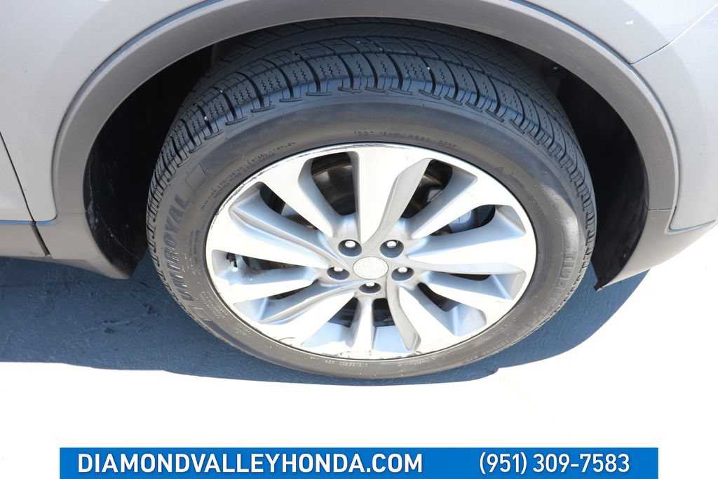 Used 2020 Buick Encore Preferred FWD image 24