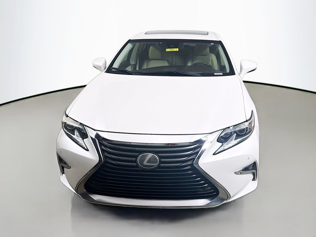 Used 2016 Lexus ES 350 w/ Luxury Package w/Wood Trim FWD image 2