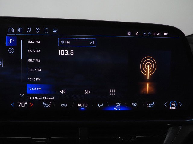 Used 2024 Chevrolet Equinox EV LT image 33