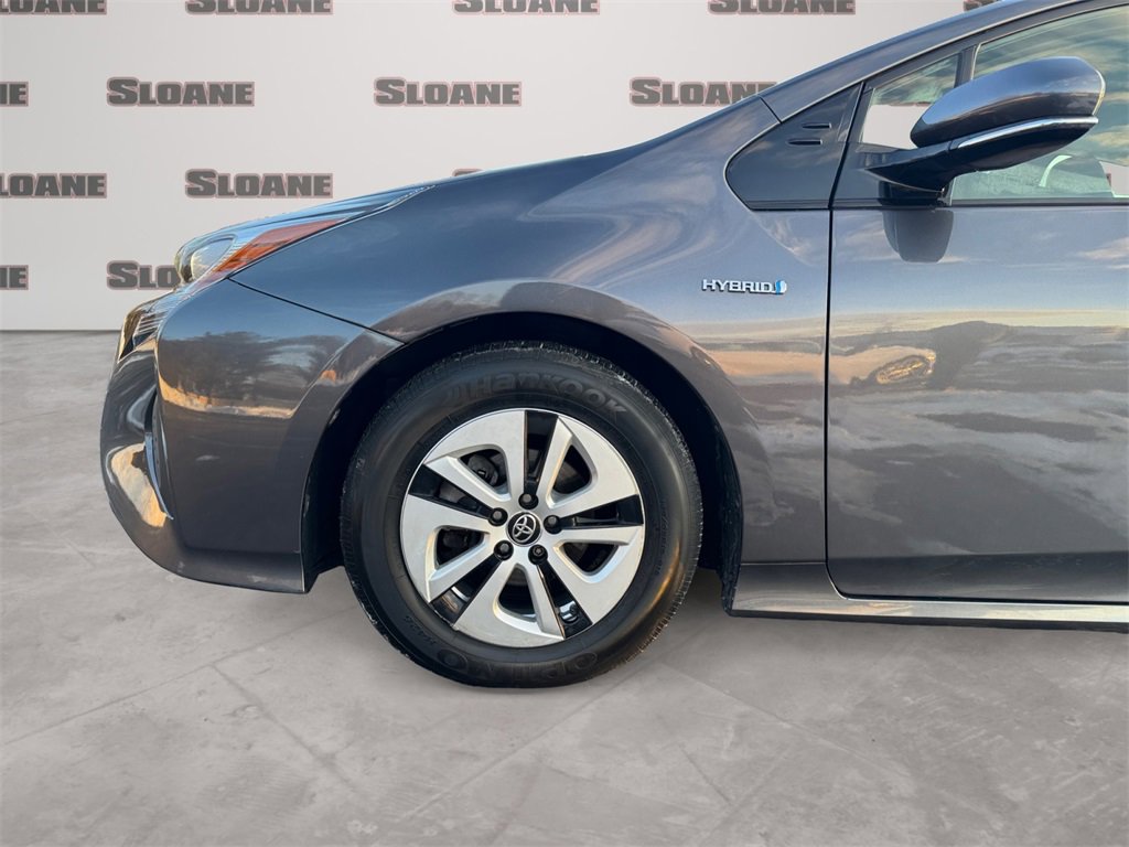 Used 2016 Toyota Prius Three image 14