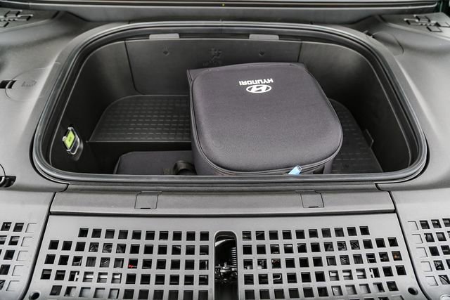 New 2026 Hyundai Ioniq 9 SEL image 13