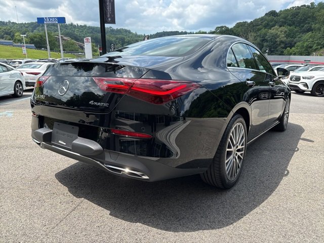 Used 2025 Mercedes-Benz CLA 250 4MATIC image 5