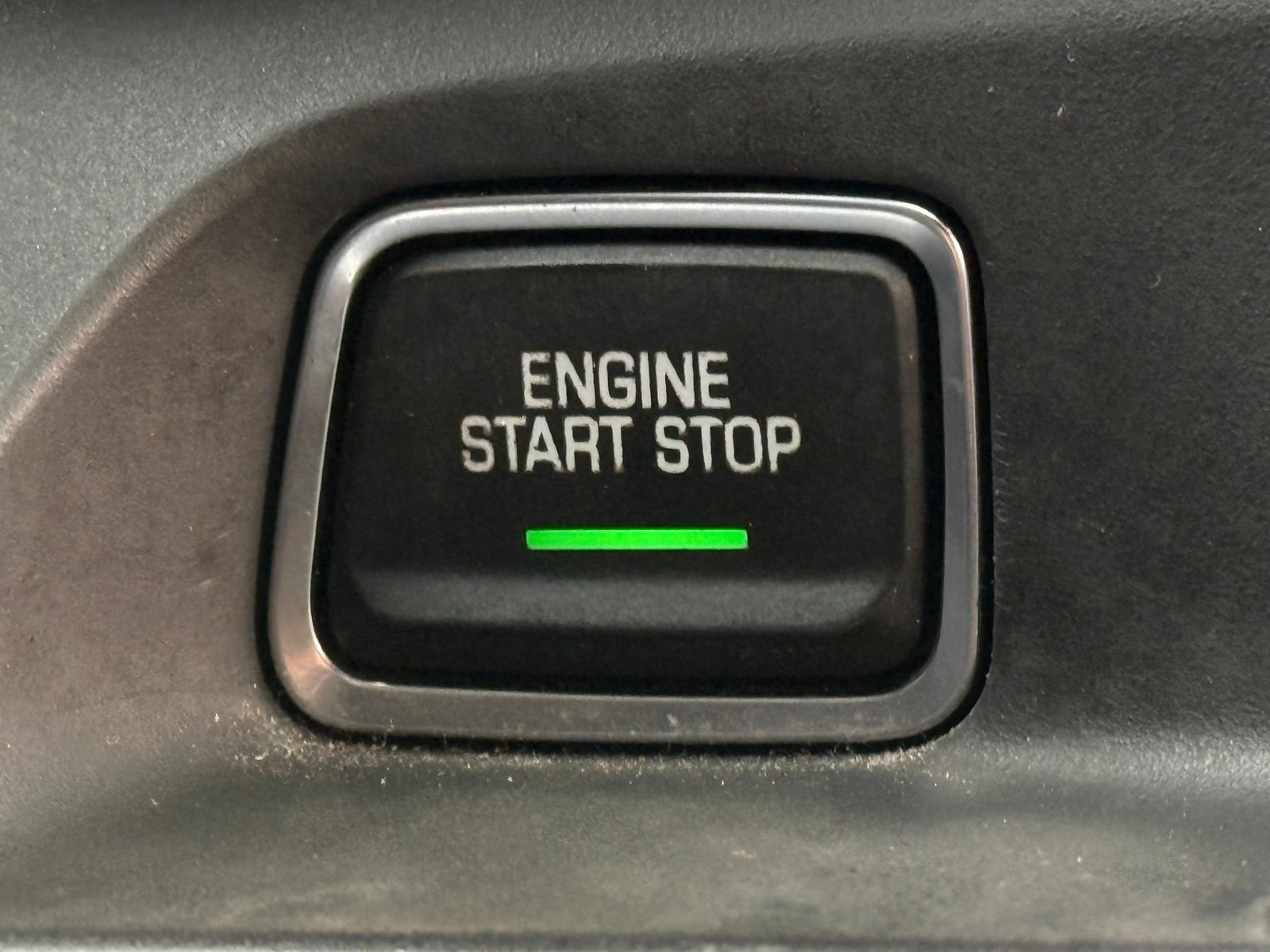 Used 2016 Chevrolet Camaro SS RWD image 28