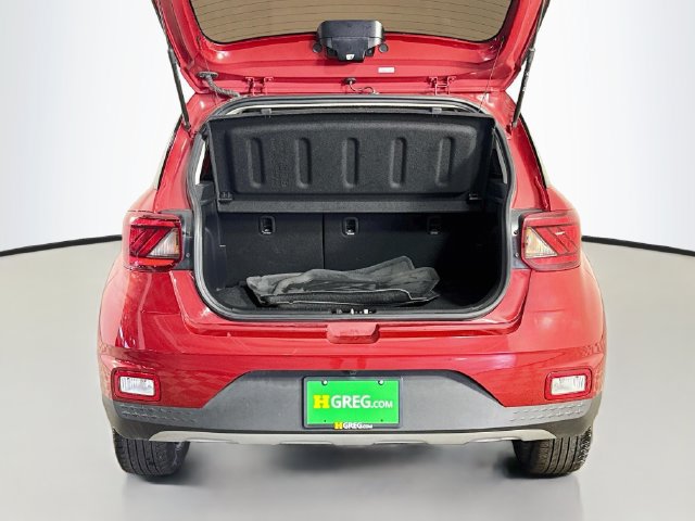 Used 2026 Hyundai Venue SEL FWD image 34