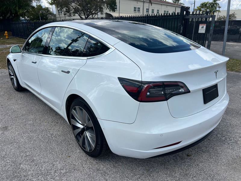 Used 2020 Tesla Model 3 Standard Range Plus RWD image 6