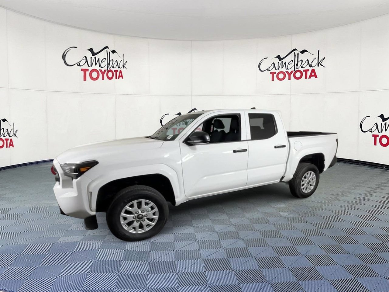 Used 2026 Toyota Tacoma SR AWD/4WD image 7