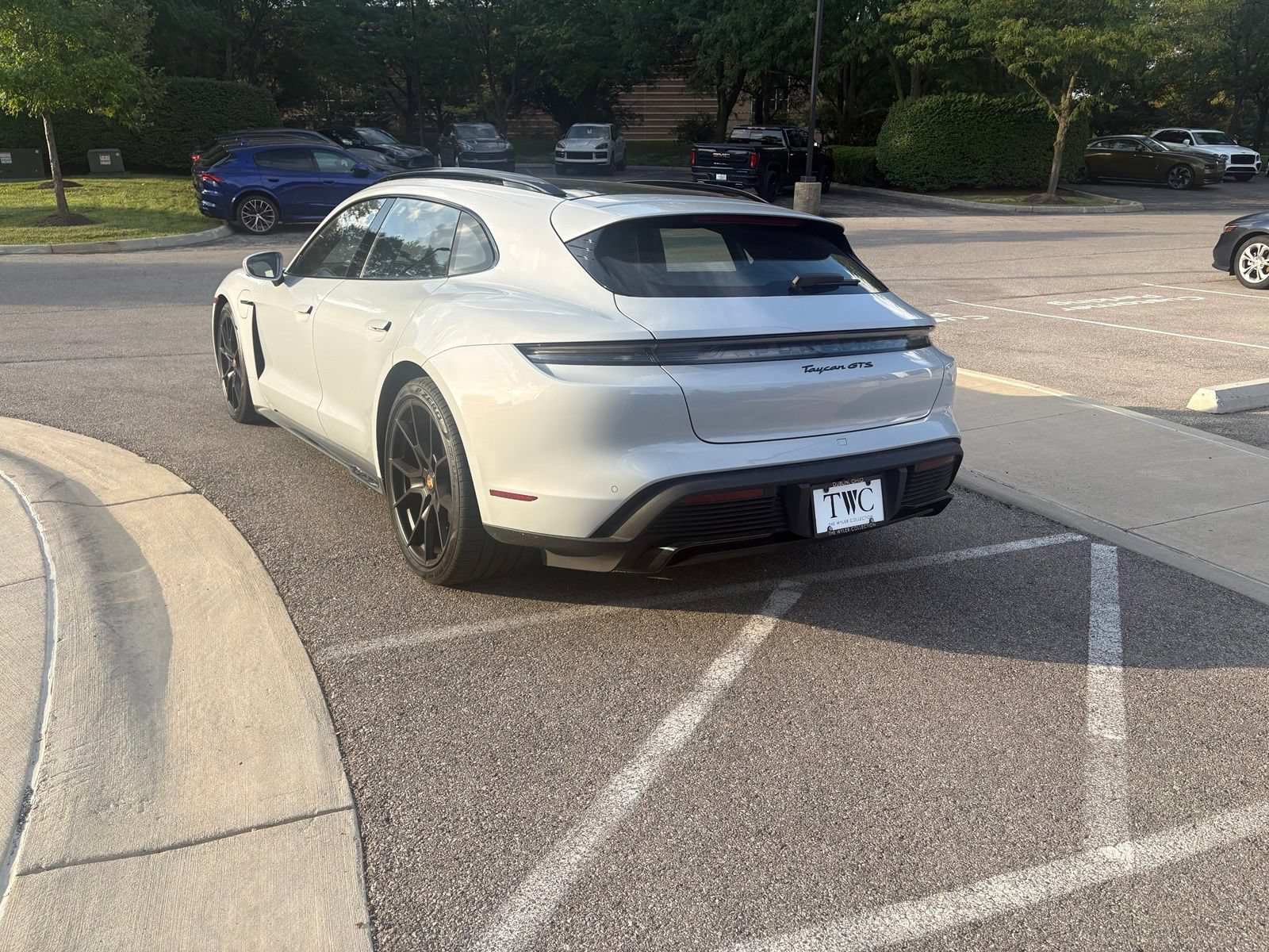 Used 2024 Porsche Taycan GTS AWD/4WD image 3
