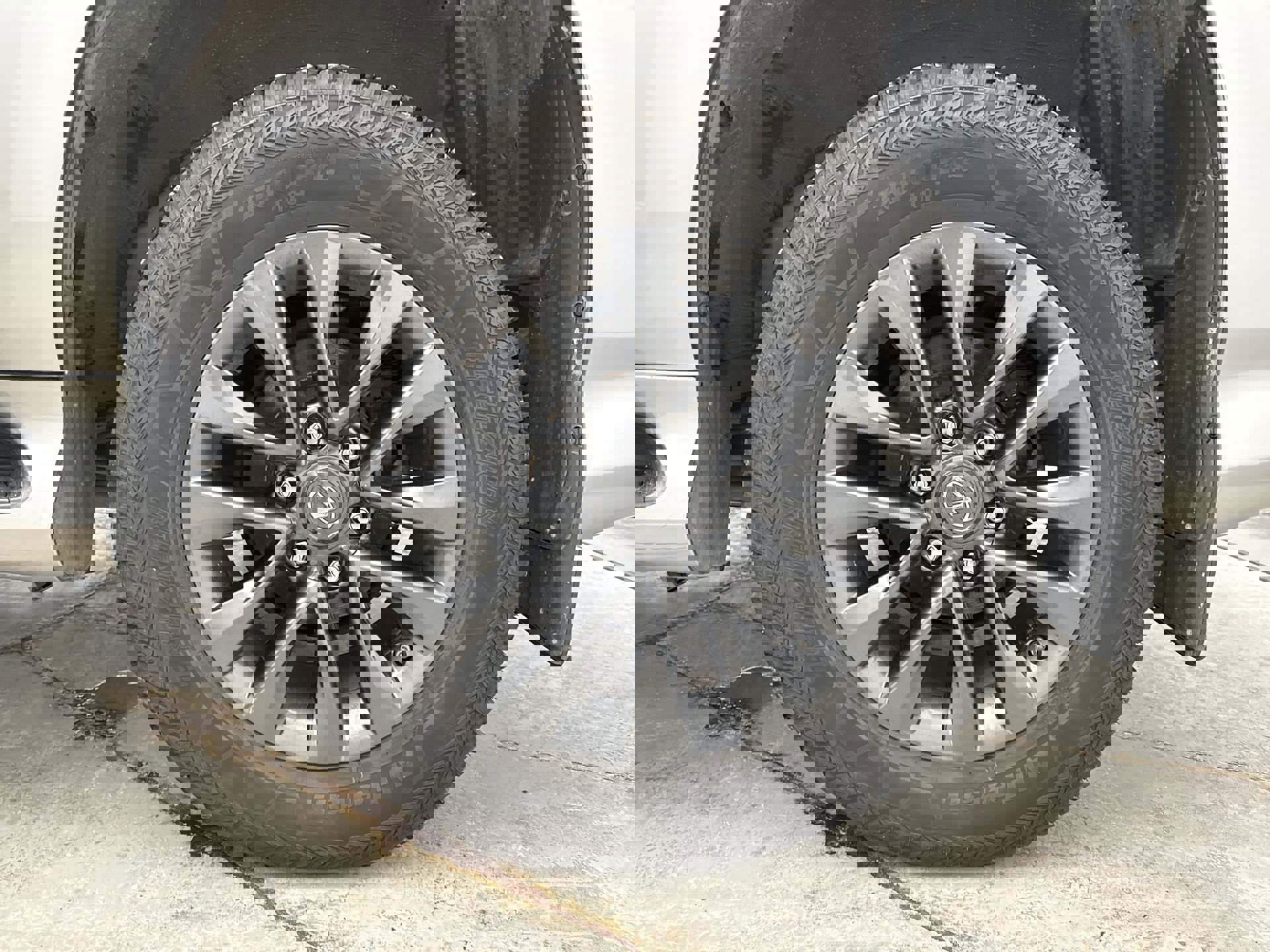 Used 2021 Lexus GX 460 Premium w/ Premium Package image 27