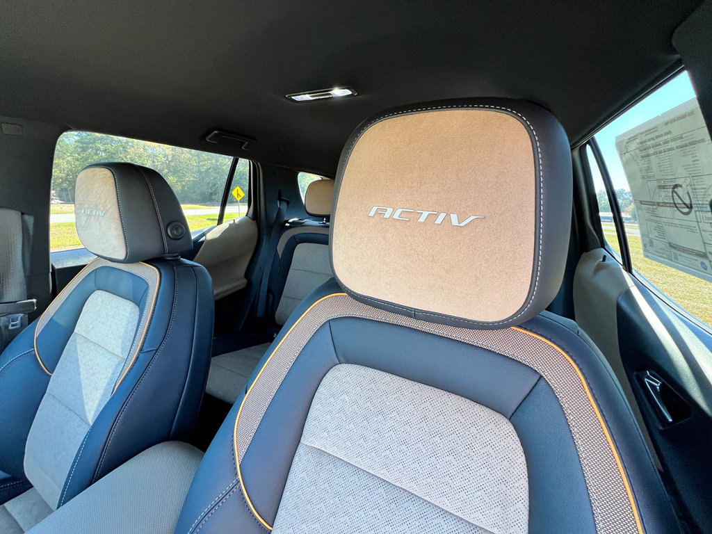 New 2026 Chevrolet Equinox ACTIV w/ Safety and Technology Package image 21