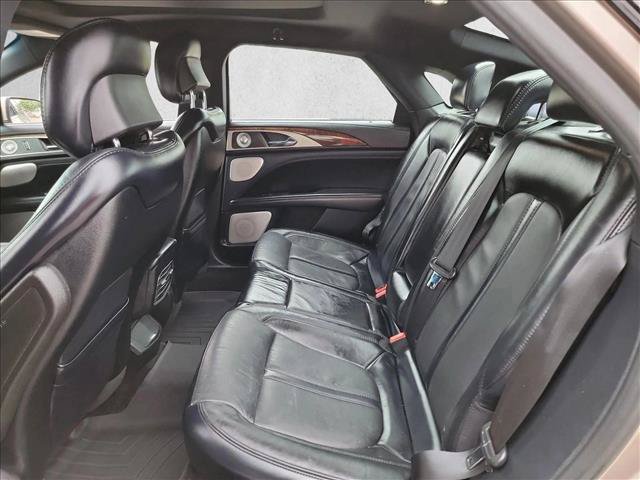 Used 2018 Lincoln MKZ Reserve w/ Luxury Package FWD image 11