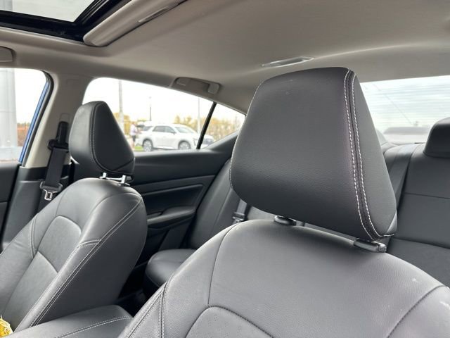 Certified 2025 Nissan Altima 2.5 SL FWD image 11
