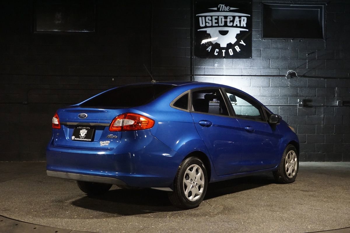 Used 2011 Ford Fiesta SE w/ 201A Rapid Spec Order Code FWD image 6