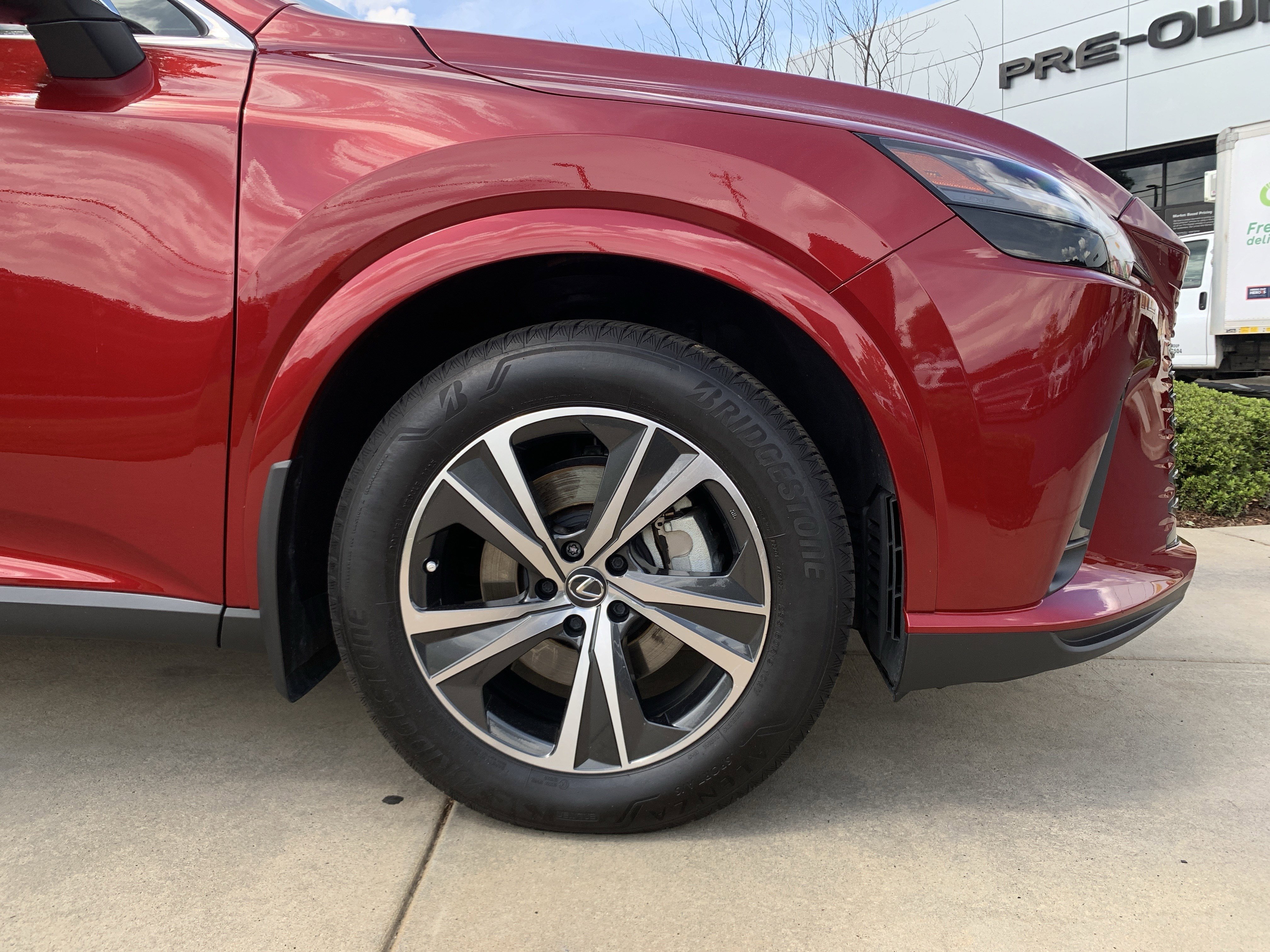 Used 2025 Lexus RX 350 Premium FWD image 13