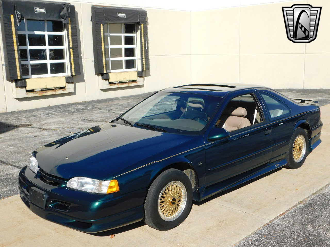 Used 1994 Ford Thunderbird LX image 2