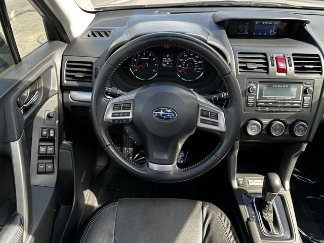Used 2015 Subaru Forester 2.5i Touring AWD/4WD image 14