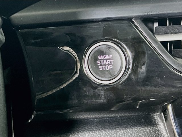 Used 2024 Kia Seltos S FWD image 19