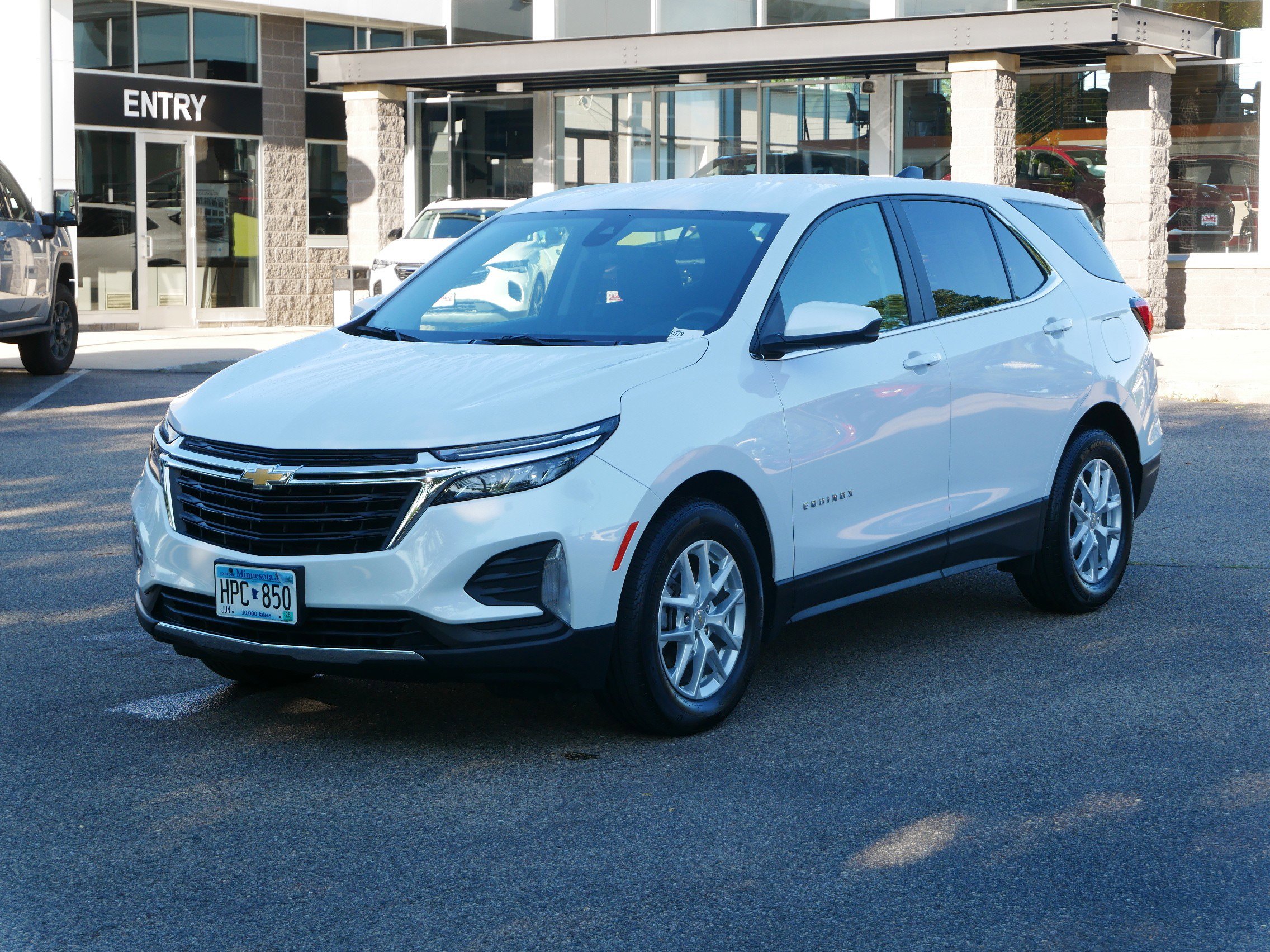 Used 2022 Chevrolet Equinox LT image 4