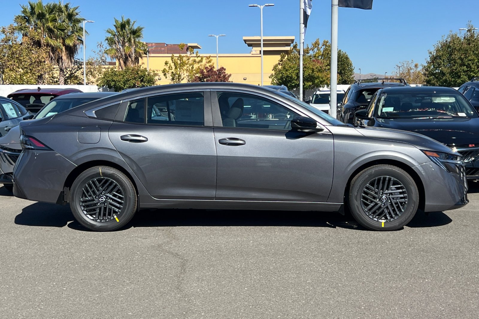 New 2027 Nissan Sentra SV w/ Floor Mat Package FWD image 3