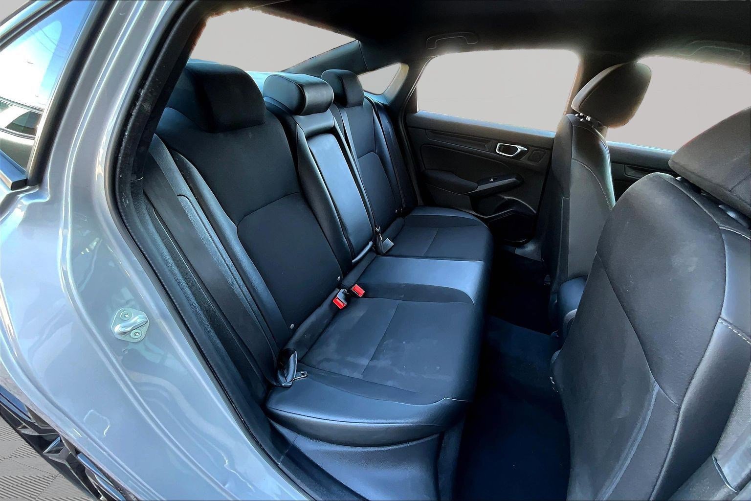 Used 2025 Honda Civic Sport image 24