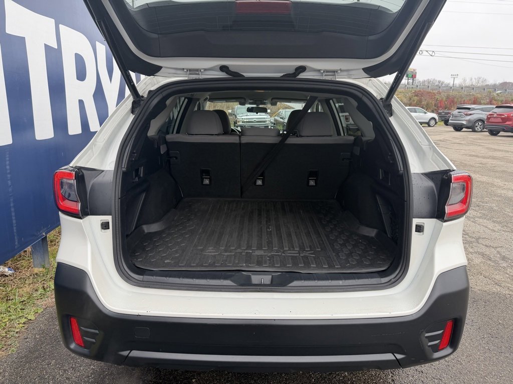 Used 2022 Subaru Outback Premium image 30
