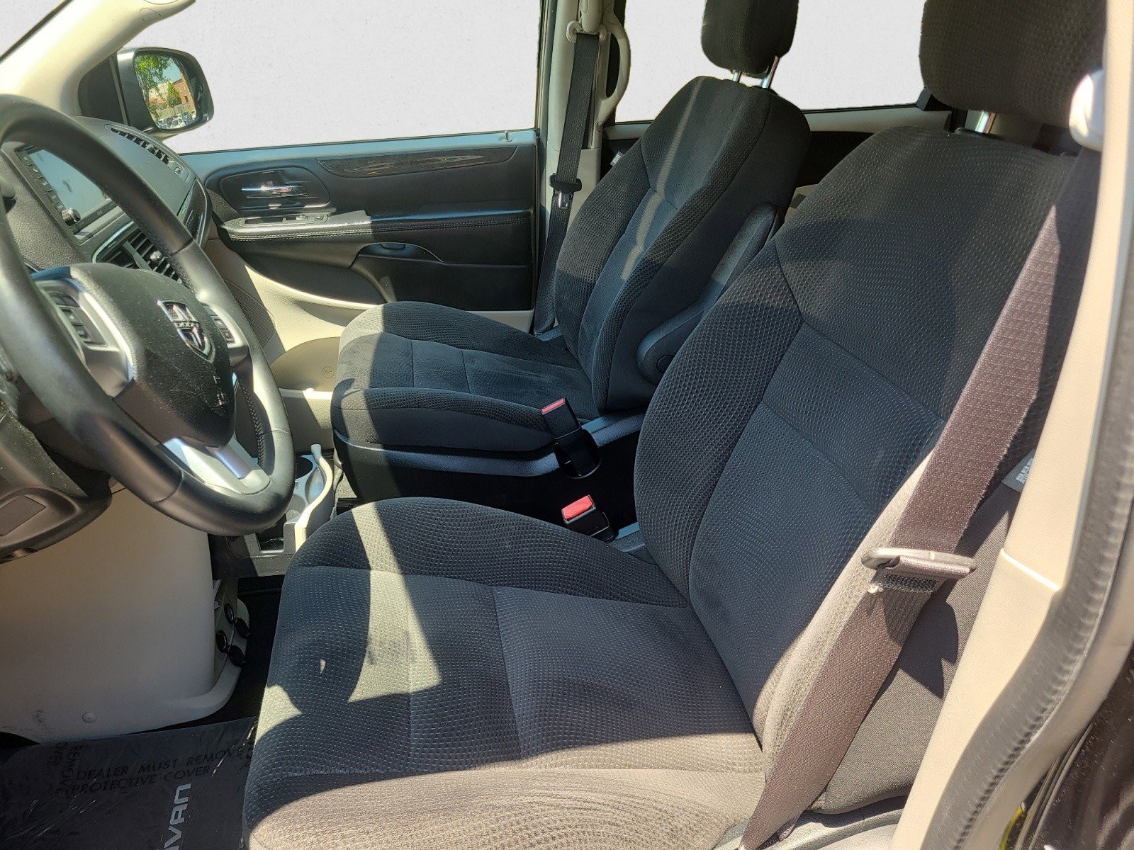 Used 2017 Dodge Grand Caravan SE w/ Power Window Group FWD image 11