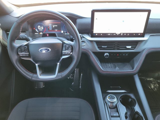 Certified 2025 Ford Explorer ST-Line w/ Premium Package image 10