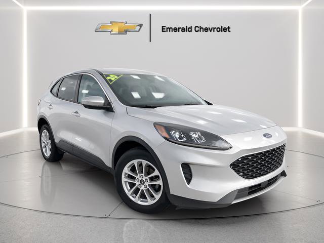 Used 2020 Ford Escape SE video 1