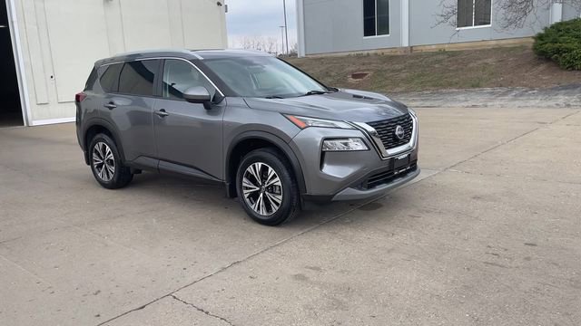 Used 2023 Nissan Rogue SV w/ SV Premium B Package AWD/4WD image 2