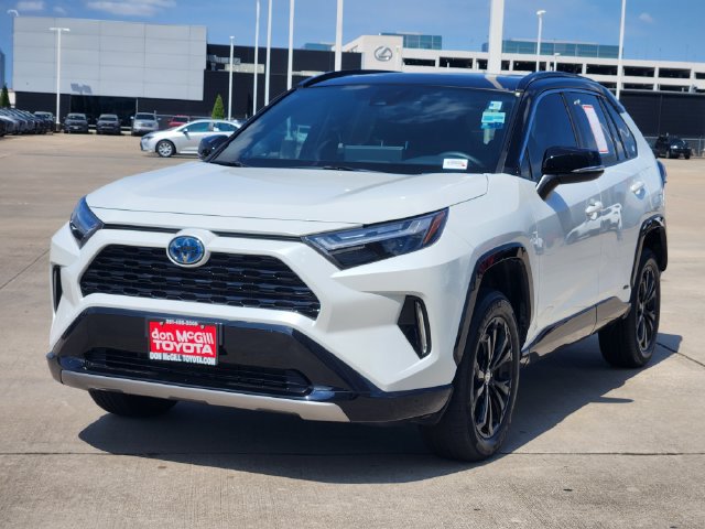 Certified 2024 Toyota RAV4 XSE AWD/4WD image 3