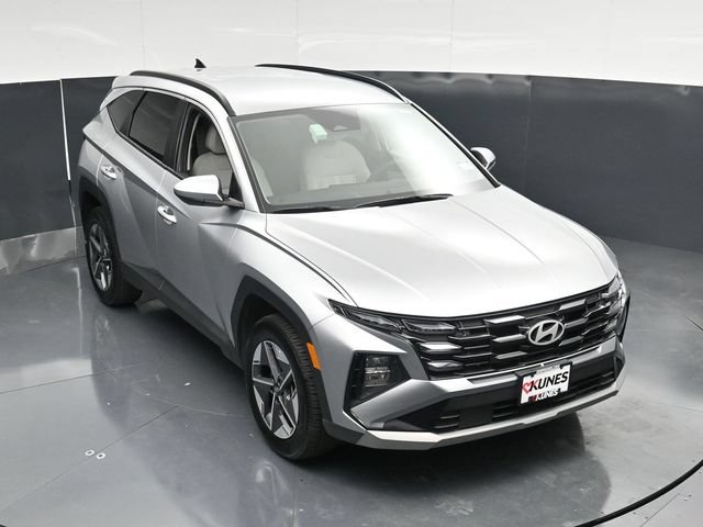 Used 2025 Hyundai Tucson SEL AWD/4WD image 48