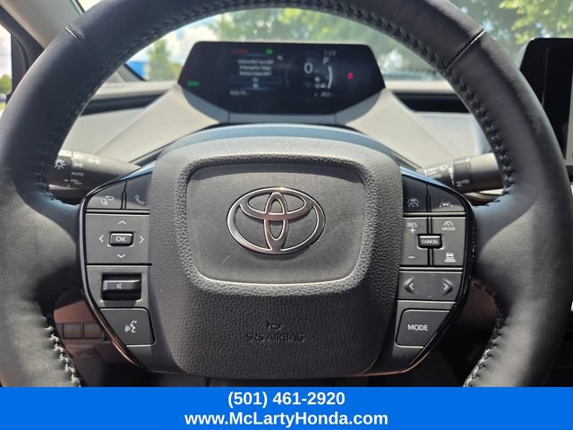 Used 2025 Toyota Prius XLE FWD image 24