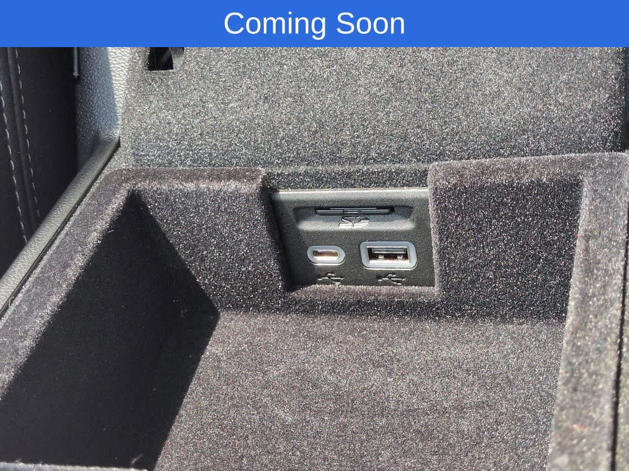 Used 2023 Cadillac XT5 Premium Luxury w/ Technology Package AWD/4WD image 31