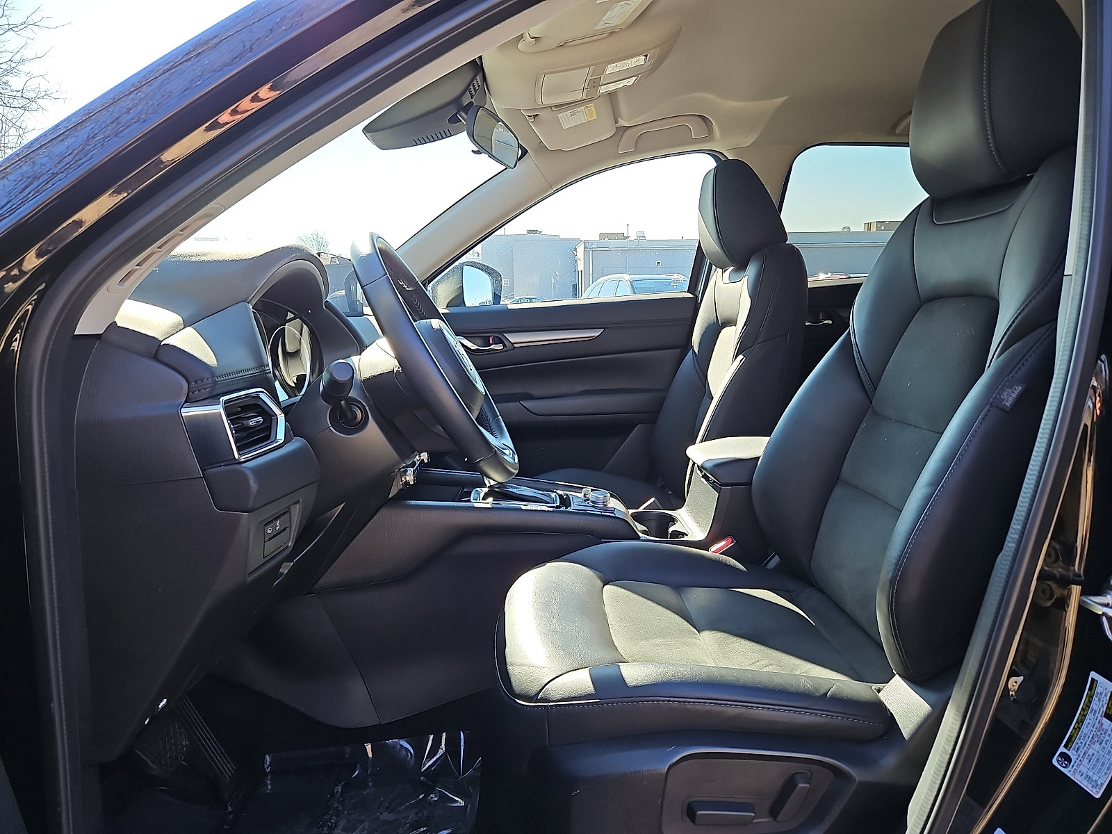 Used 2021 MAZDA CX-5 Touring image 13