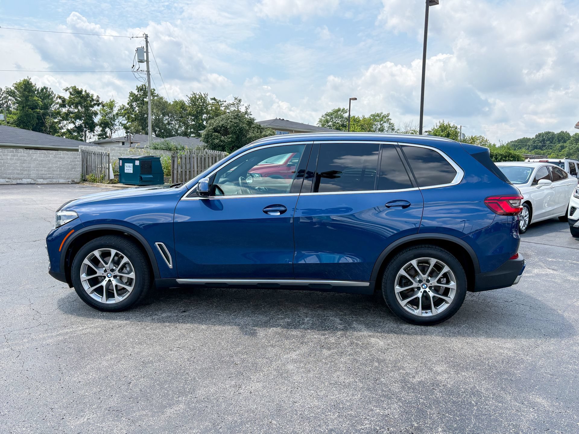 Used 2020 BMW X5 xDrive40i w/ Premium Package AWD/4WD image 7