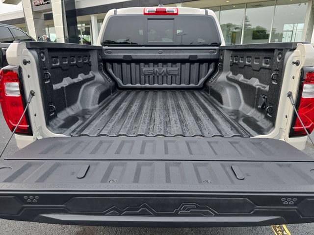 New 2026 GMC Canyon AT4 w/ Technology Plus Package AWD/4WD image 27