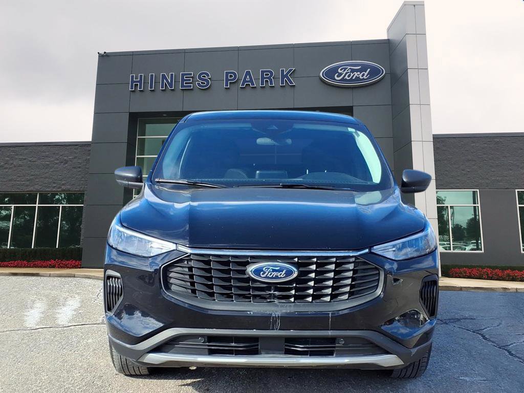 Certified 2023 Ford Escape Active image 2