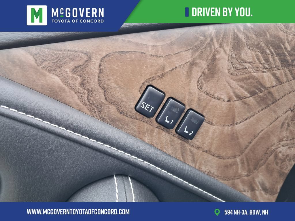 Used 2021 INFINITI QX80 Premium Select w/ All-Season Package AWD/4WD image 31