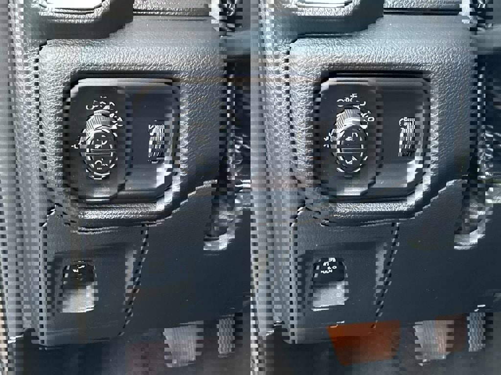 Used 2023 RAM 1500 Big Horn AWD/4WD image 22