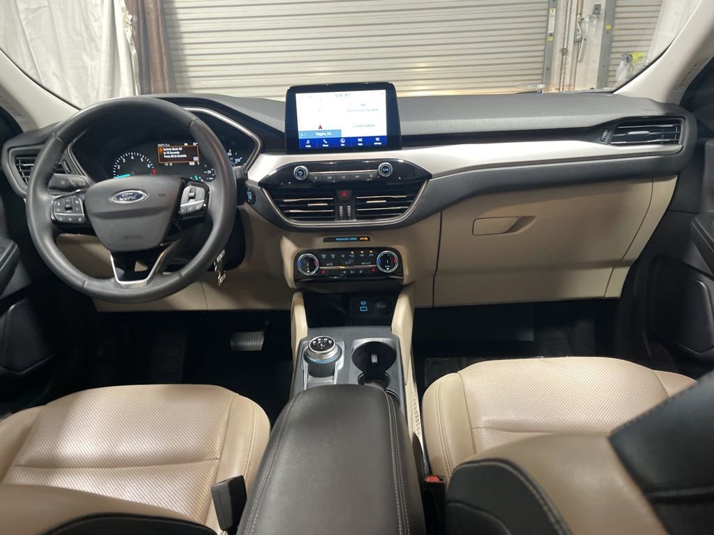 Used 2022 Ford Escape SEL image 15