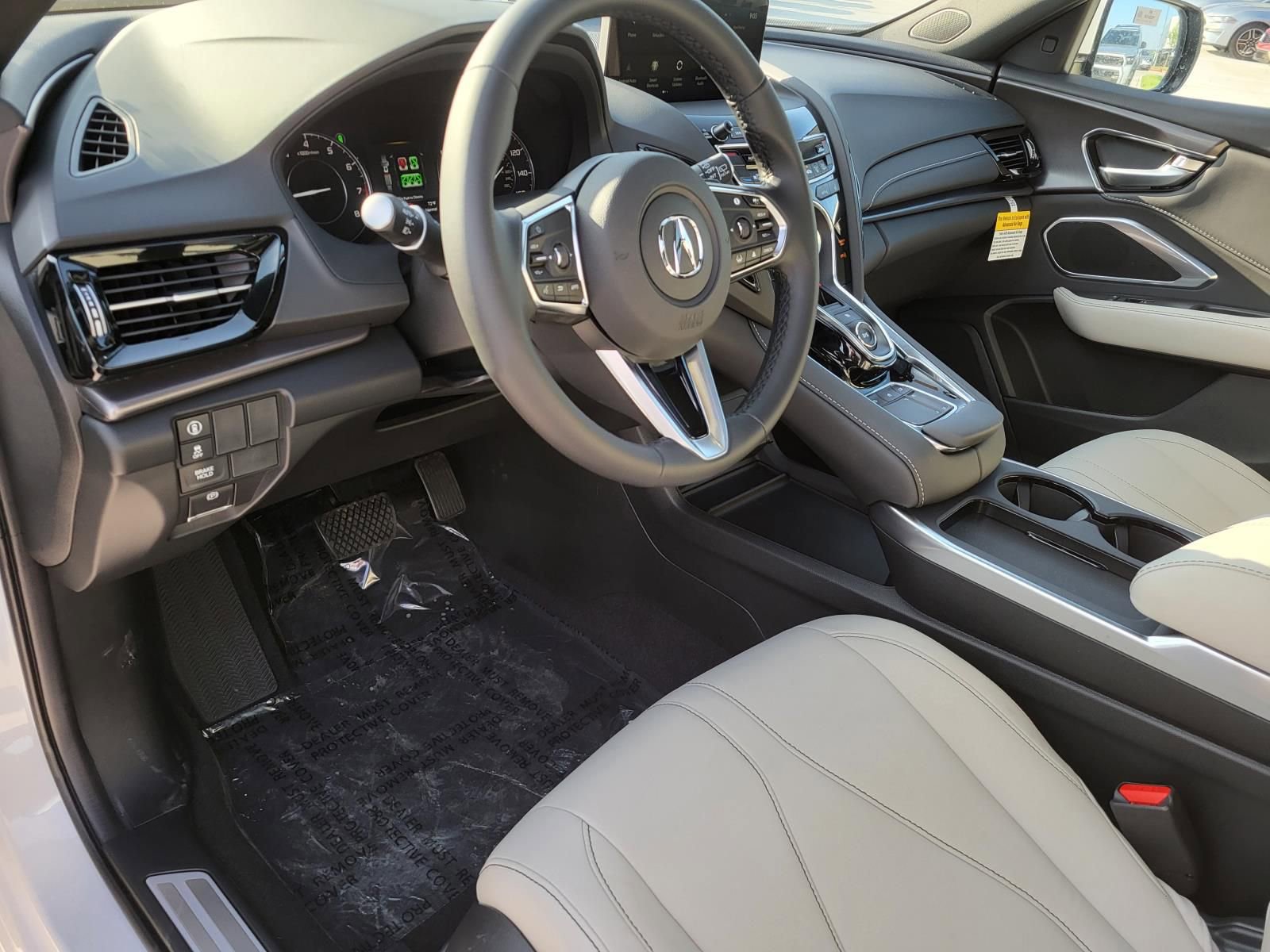 New 2026 Acura RDX SH-AWD image 18
