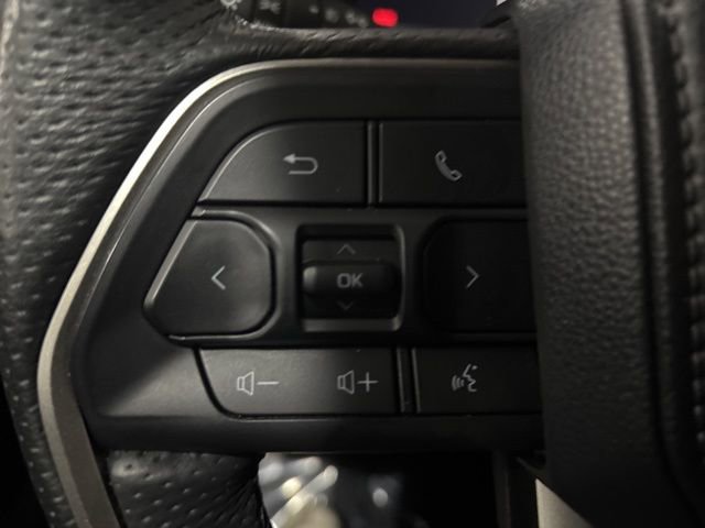 Used 2025 Toyota Tundra Limited image 33