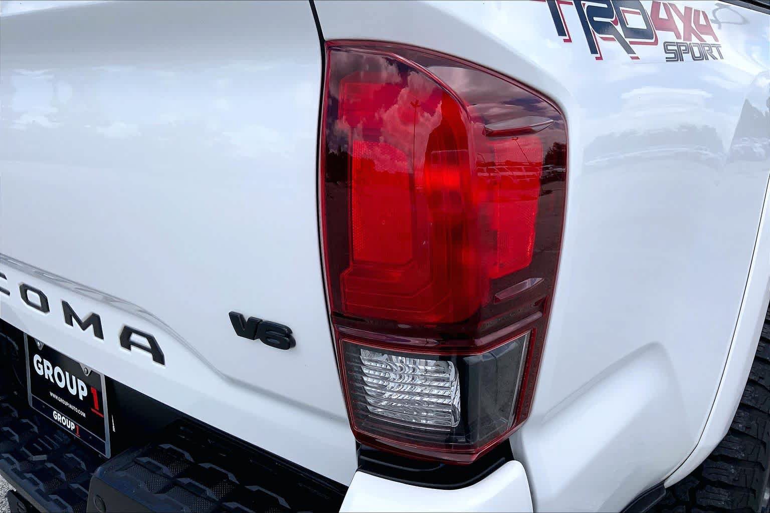 Used 2019 Toyota Tacoma TRD Sport w/ Technology Package AWD/4WD image 30