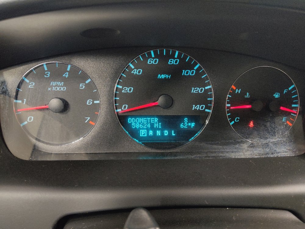 Used 2015 Chevrolet Impala LT w/ LT Sunroof Package FWD image 23