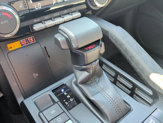 Used 2024 Toyota Tacoma TRD Off-Road w/ TRD Off Road Upgrade Package AWD/4WD image 13