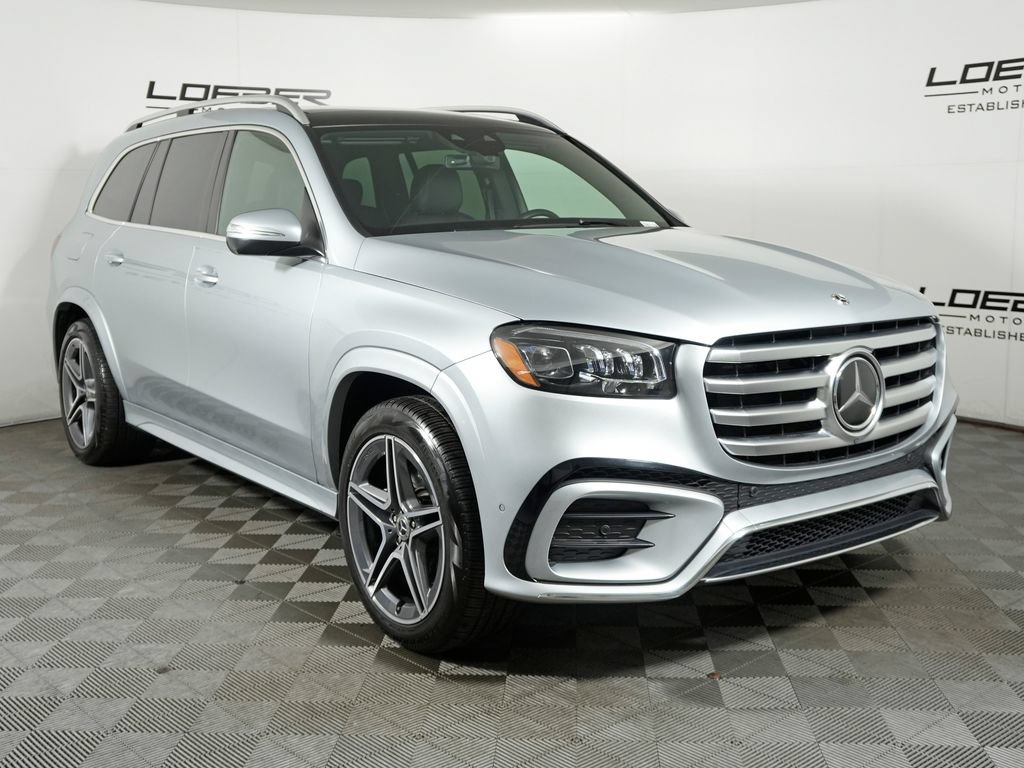 Used 2025 Mercedes-Benz GLS 450 4MATIC w/ AMG Line Exterior image 7