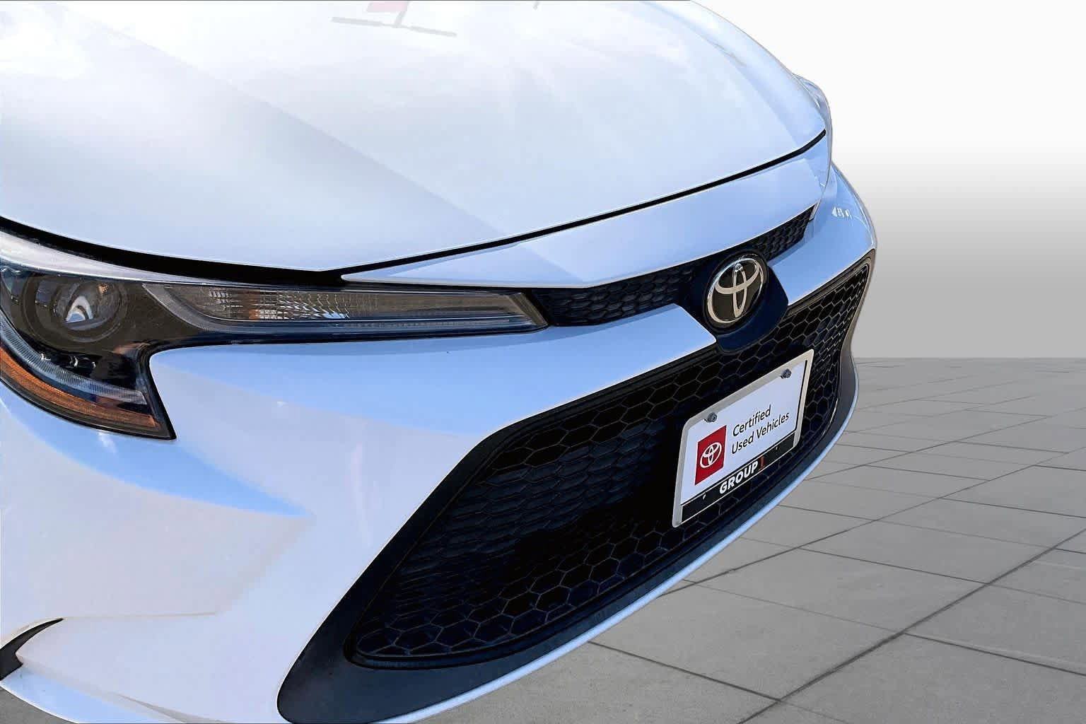 Certified 2021 Toyota Corolla LE FWD image 29